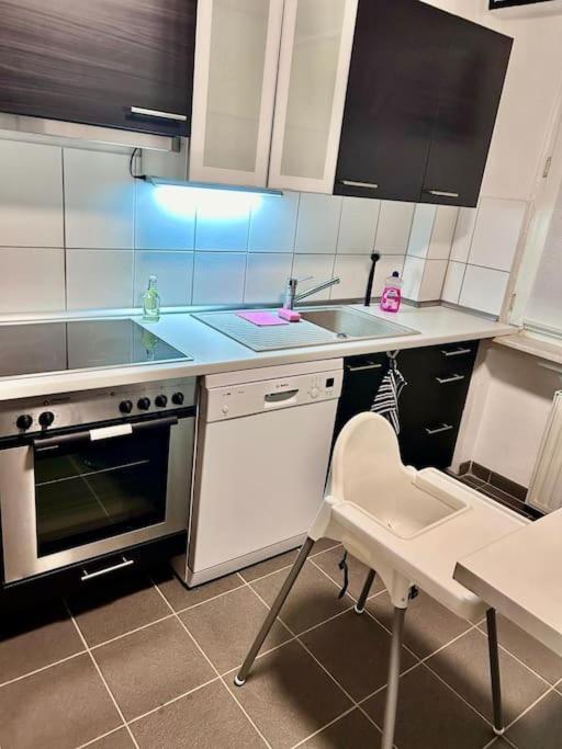 Moderne Ruhige Wohnung Bochum Angebunden Luaran gambar